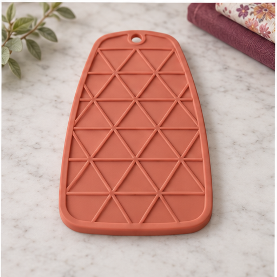 Heat-Resistant Iron Rest — overview